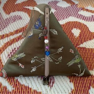 Embroidered evening bag. Custom made